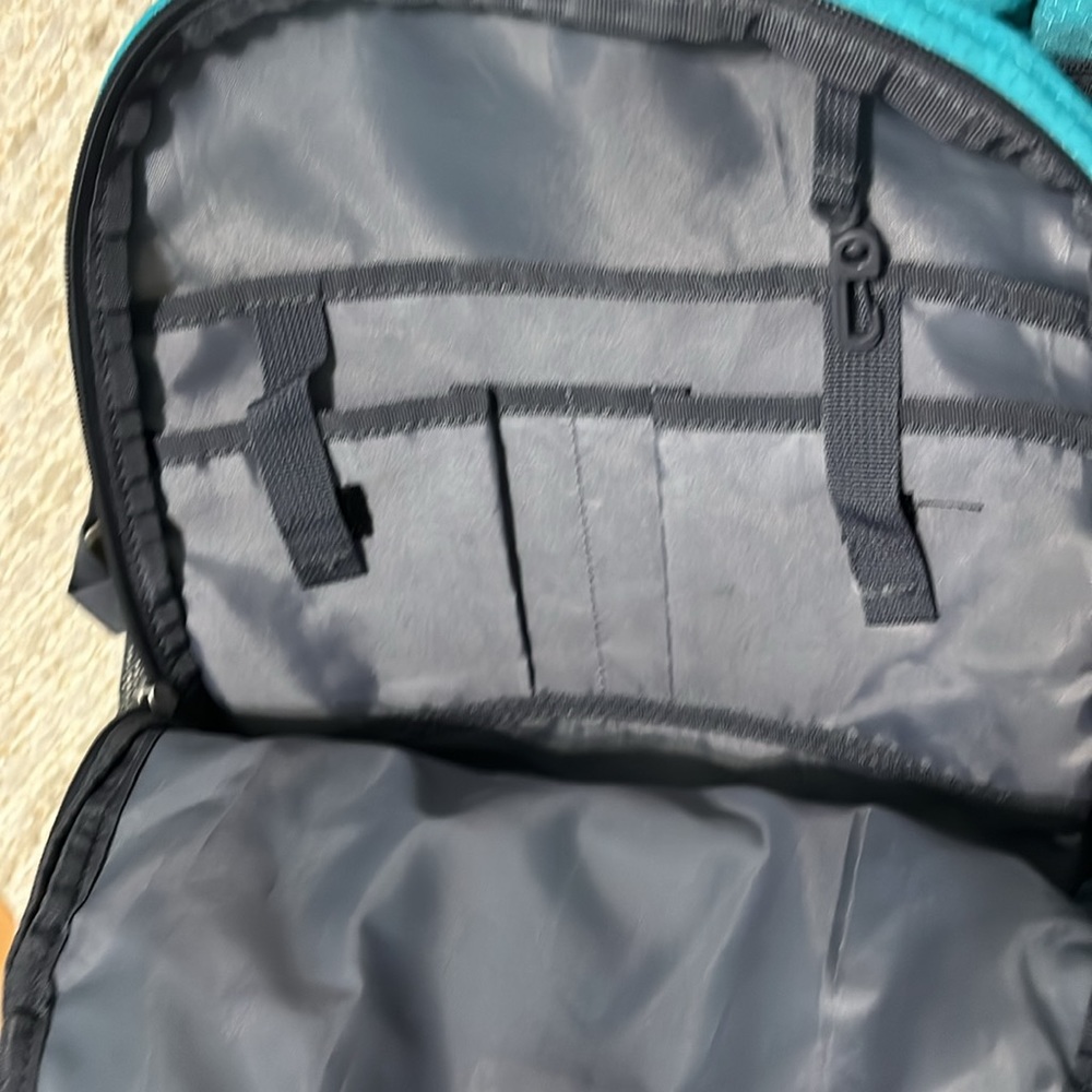 Adidas backpack - Picture 2 of 8